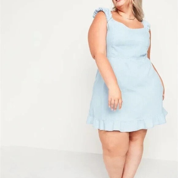 Old Navy Women's‎ Plus 4X Fit & Flare Puff-Sleeve Smocked Jean Mini Dress - Picture 2 of 8